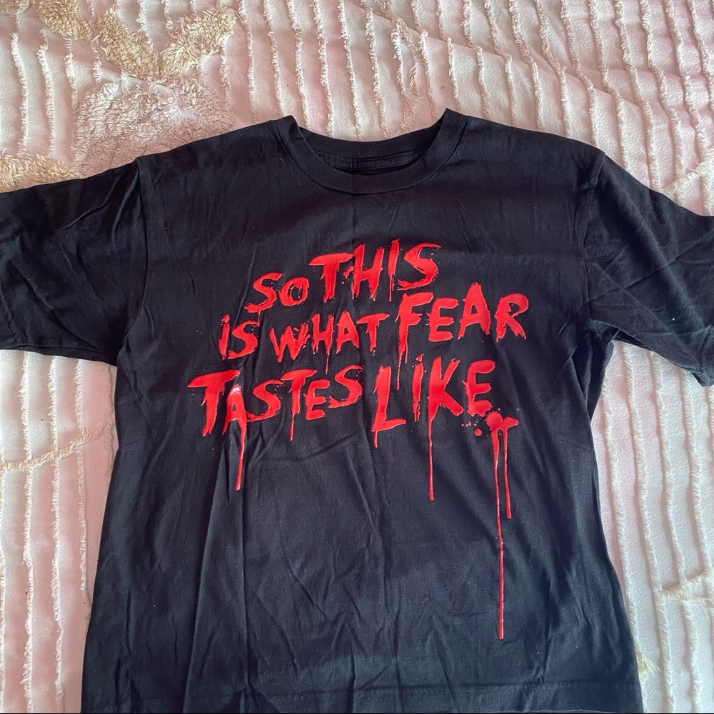 Halloween Horror Nights Graphic Tee XS